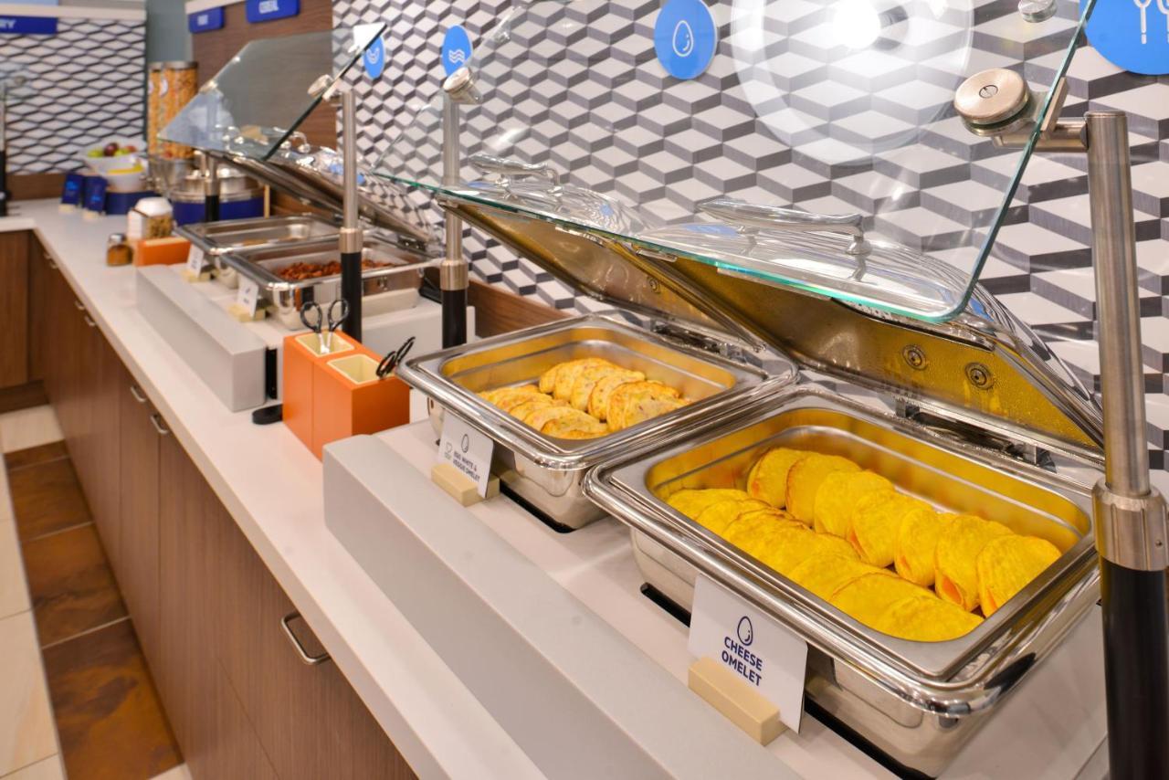 Holiday Inn Express & Suites - Painesville - Concord By Ihg Luaran gambar